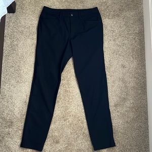Lululemon ABC pant slim fit